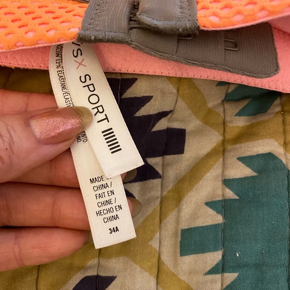 Victoria’s Secret Sports Bras 34A - Picture 3 of 3